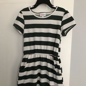 Kids Lularoe Mae dress size 8